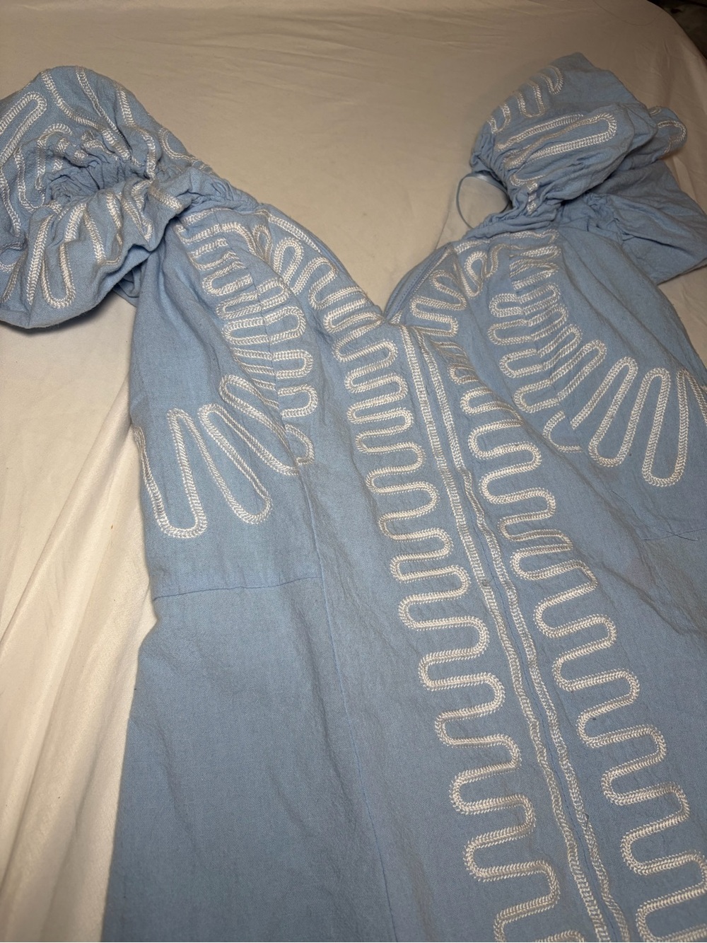 Sweetheart Off-Shoulder Light Blue Embroidered Mini Dress - Picture 3 of 9